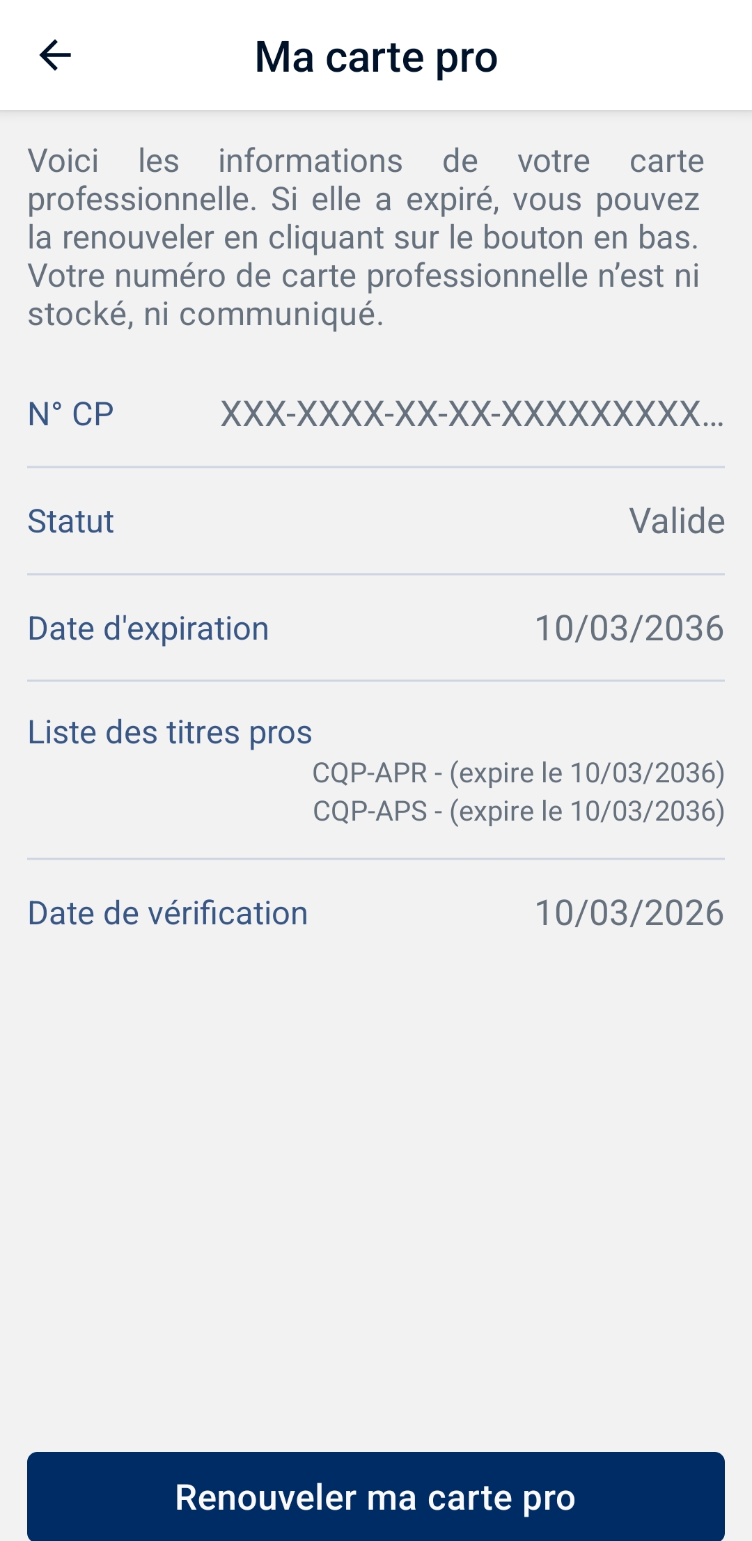 Écran de la section Ma carte pro montrant clairement le numéro masqué, la date d'expiration et le statut